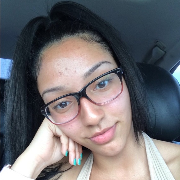 Meet your Posher, Darling - Picture 1 of 1